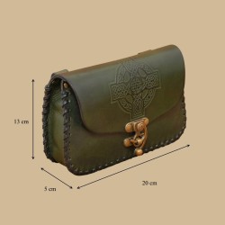 Pochette verte croix celtique