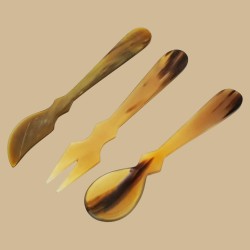 Horn Cutlery Set