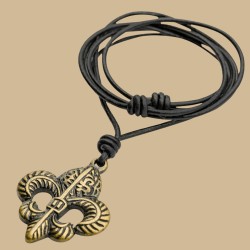 Fleur de Lys pendant