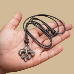 Fleur de Lys pendant